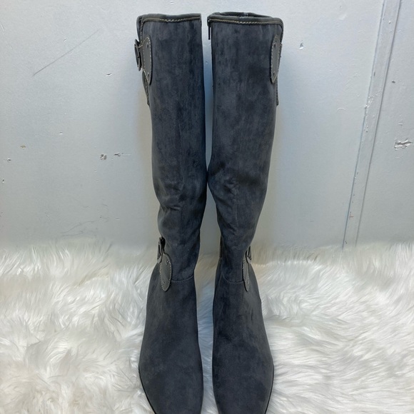 Aerosoles Boots. - Picture 3 of 6